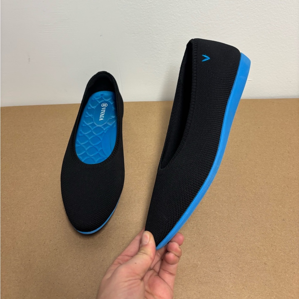 VIVAIA Aria Walker Black Blue Rounded Pointed Toe Ballet Flats Size 41
